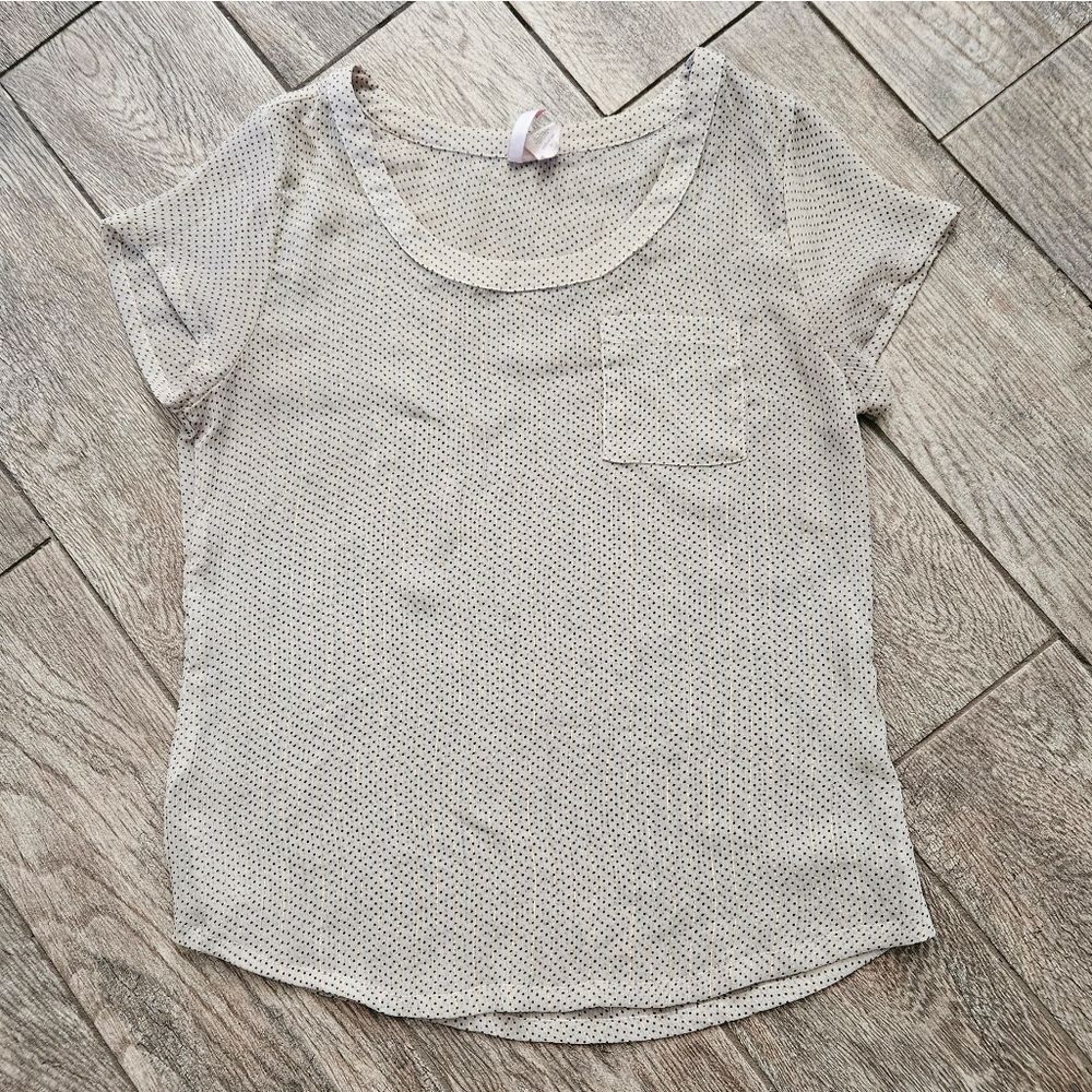 6 Degrees Cream Black and Gold Sheer Short Sleeve Top Size M